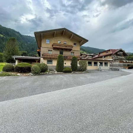 Haus Eckhausl Friends * Bramberg am Wildkogel